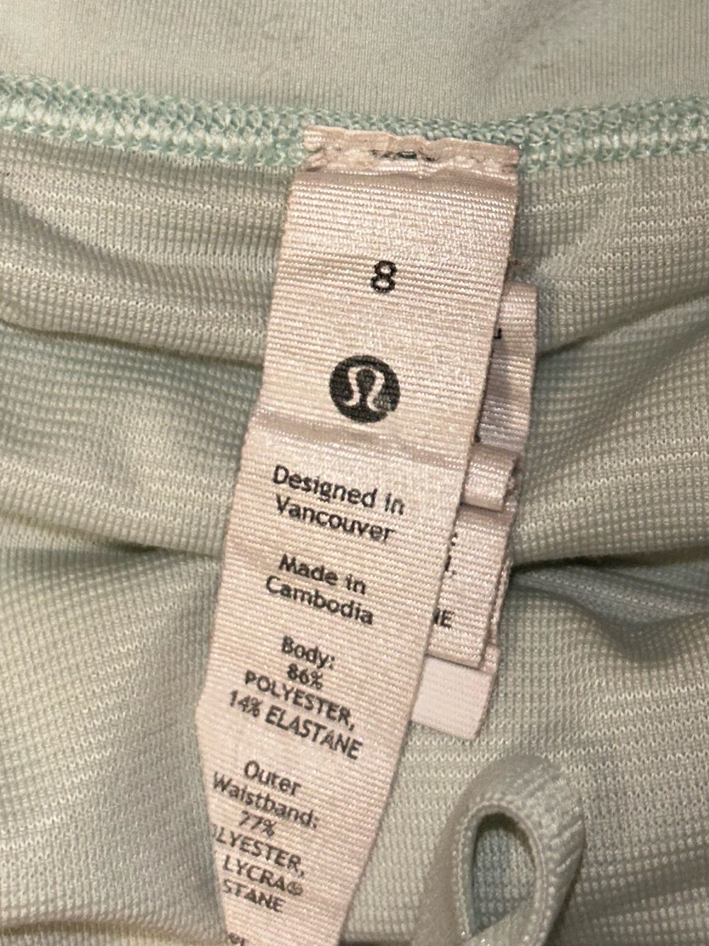 Lululemon Speed Up Low-Rise Lined Short 2.5" - Picture 3 of 4